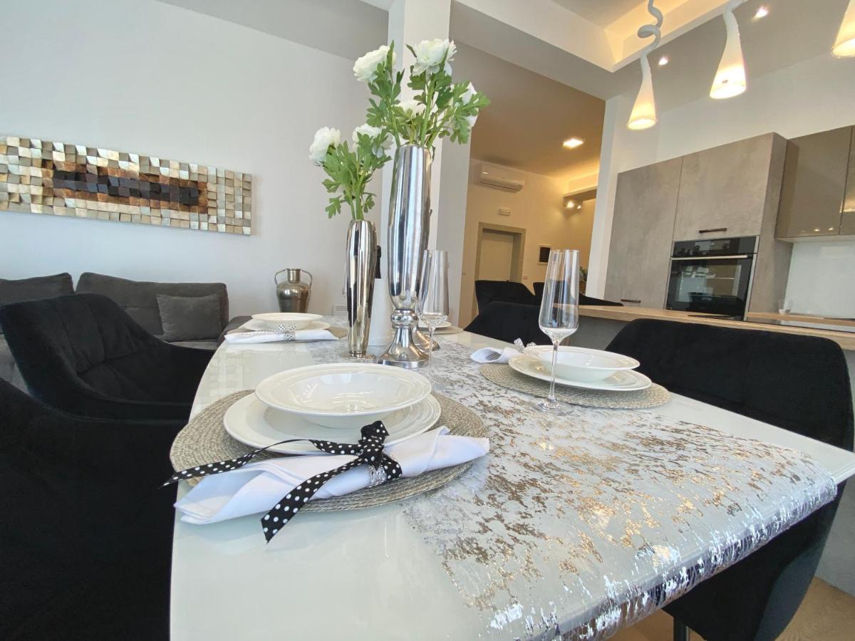 Apartman Sogni D’Oro Apartment Pula Bagian luar foto