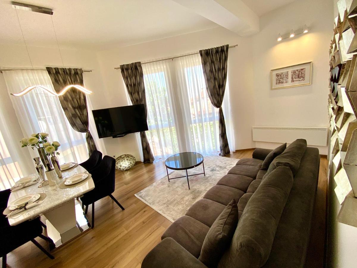 Apartman Sogni D’Oro Apartment Pula Bagian luar foto