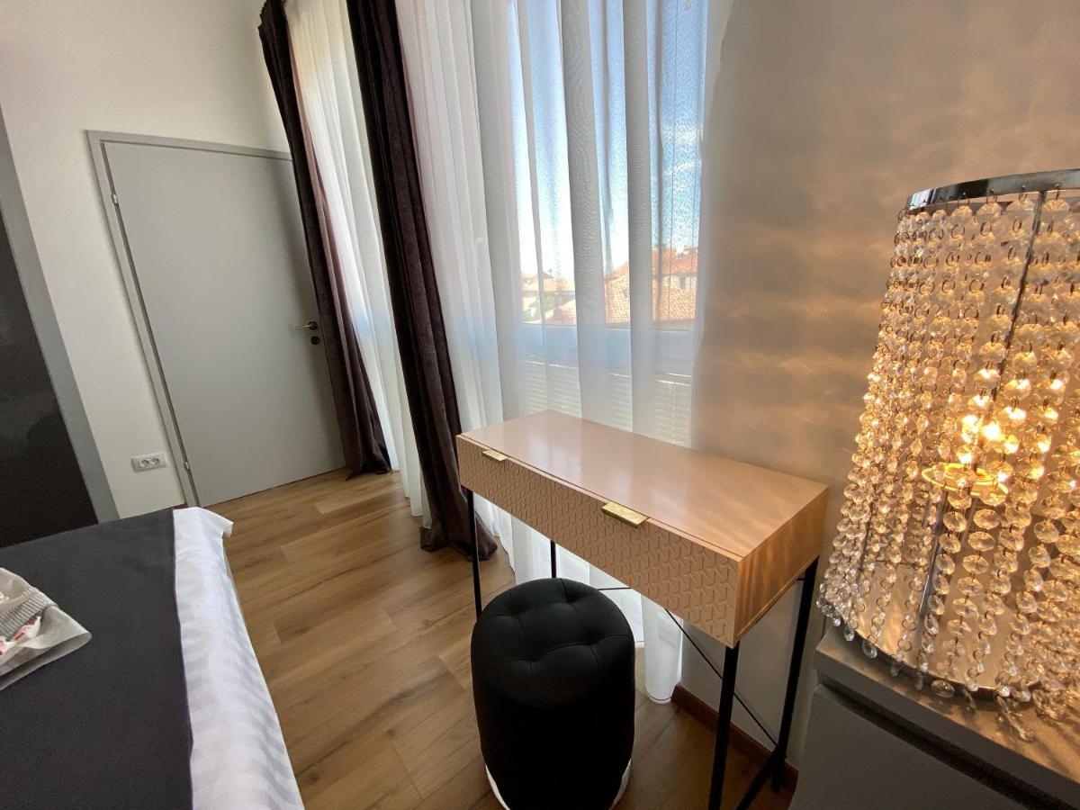 Apartman Sogni D’Oro Apartment Pula Bagian luar foto