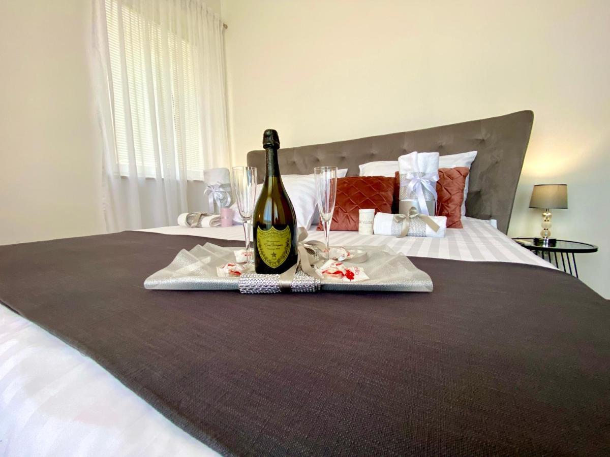 Apartman Sogni D’Oro Apartment Pula Bagian luar foto